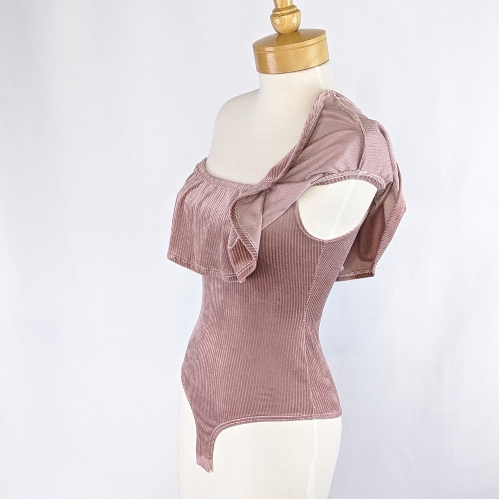 Pink Top - Picture 6 of 7